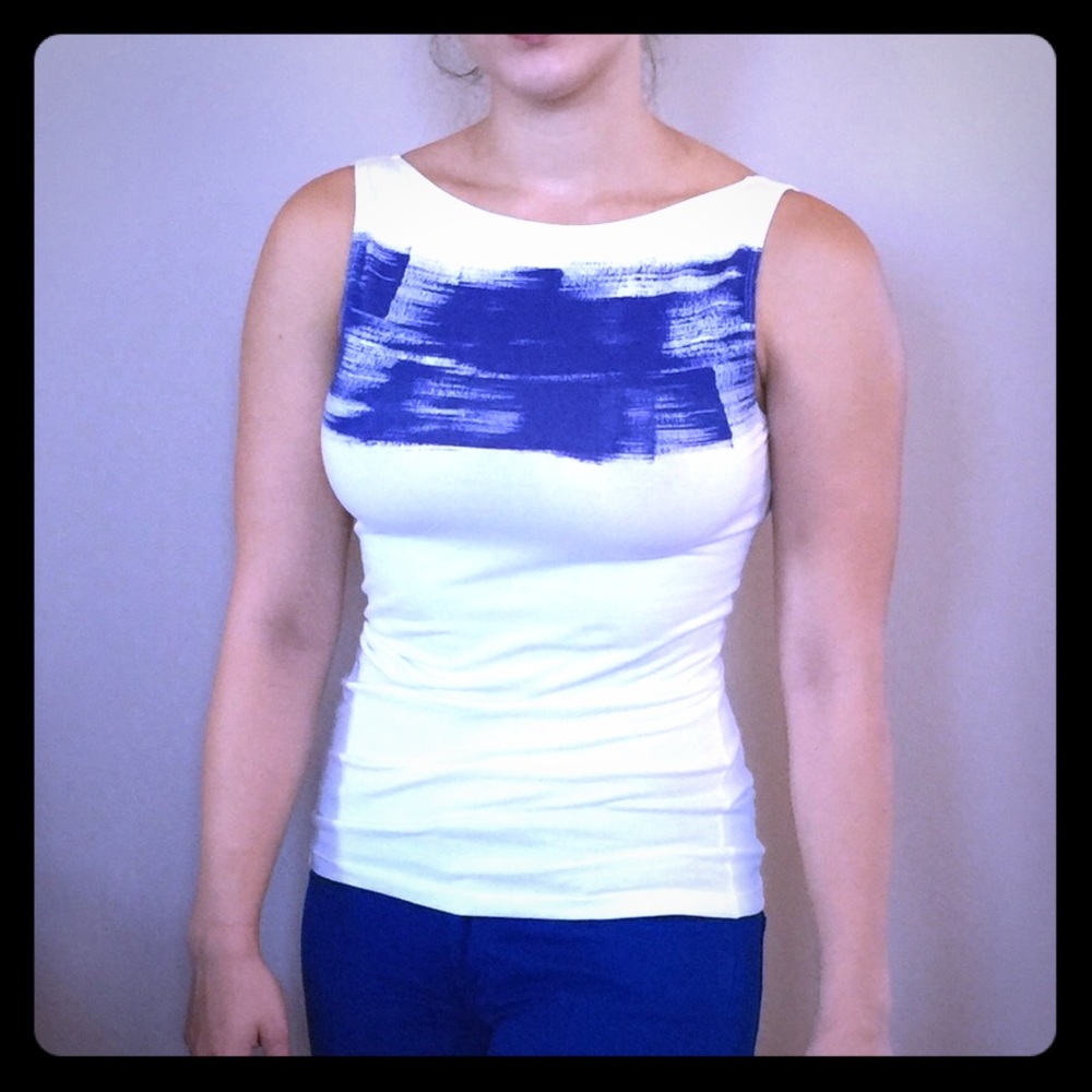 Artistic Isabel de Pedro White Tank Top with Bold Blue Brushstroke